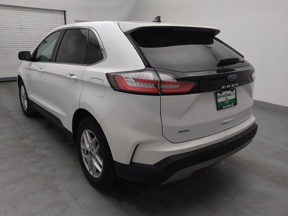 Used 2024 Ford Edge SEL image 5