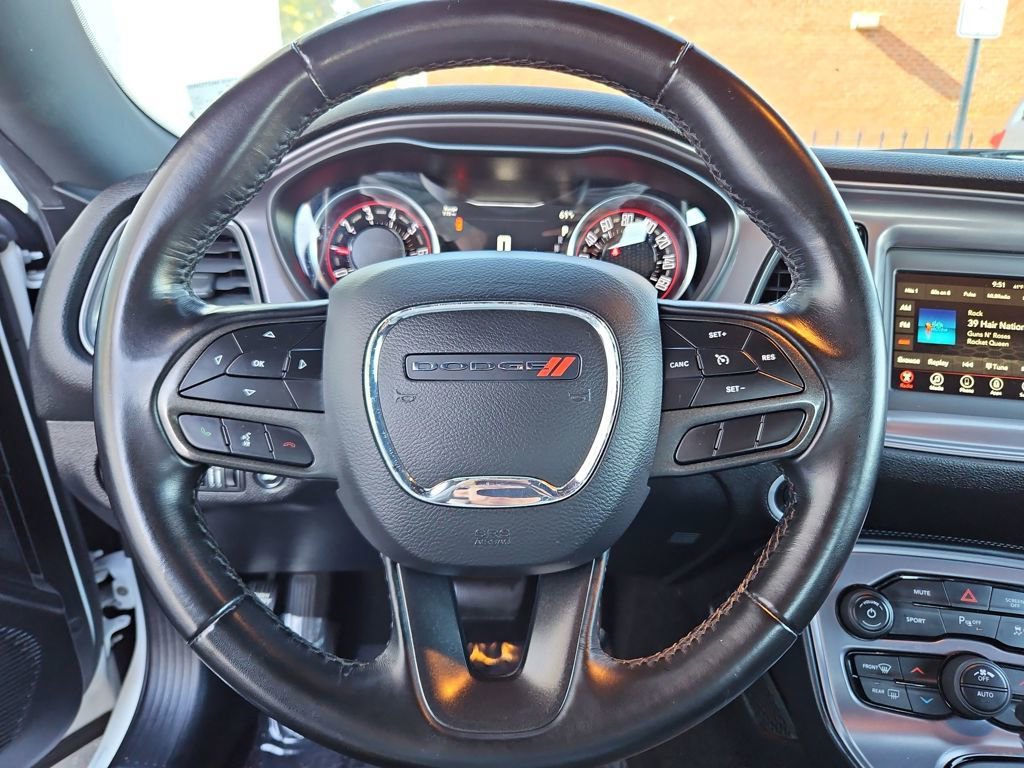 Used 2023 Dodge Challenger GT image 10