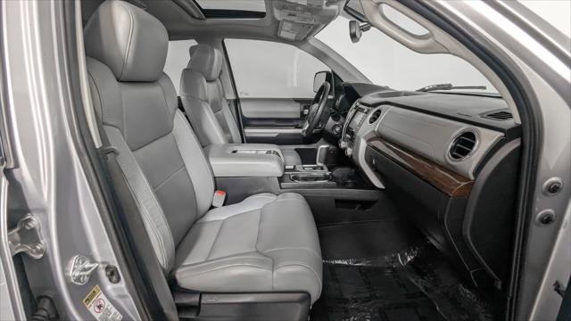 Used 2015 Toyota Tundra Limited w/ Limited Premium Package AWD/4WD image 24