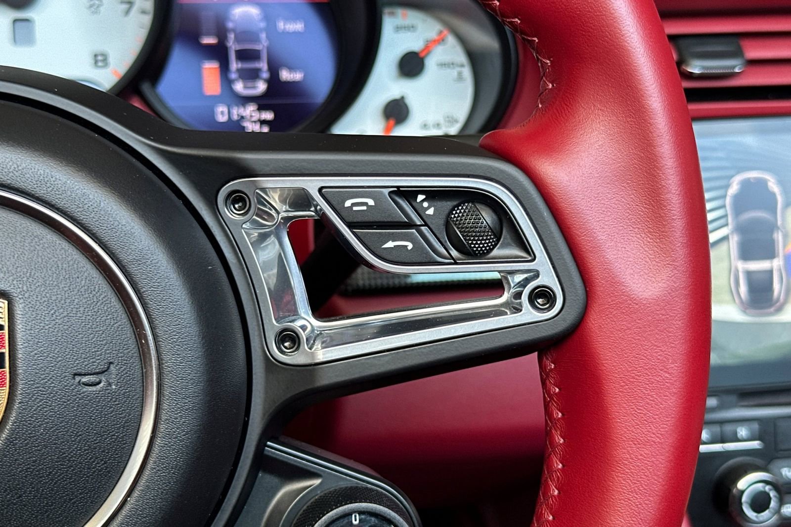 Certified 2019 Porsche 911 Targa 4 GTS AWD/4WD image 31