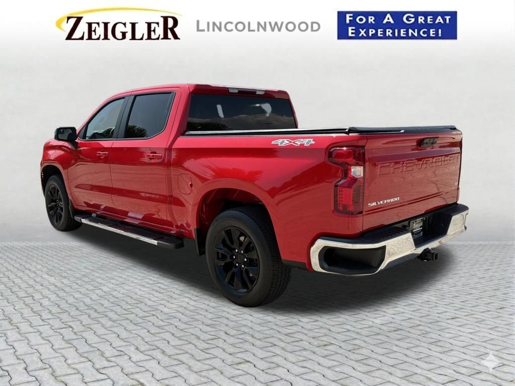 Used 2023 Chevrolet Silverado 1500 LT AWD/4WD image 4