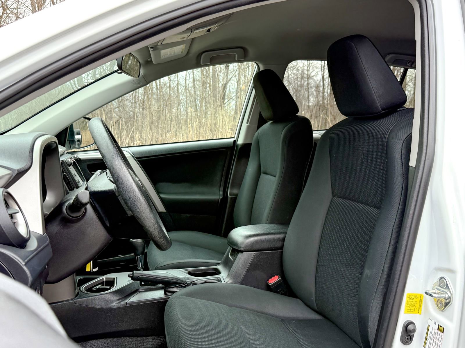 Used 2018 Toyota RAV4 LE w/ All Weather Liner Package image 16