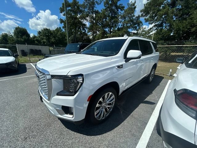 Used 2023 GMC Yukon Denali w/ Max Trailering Package AWD/4WD image 3