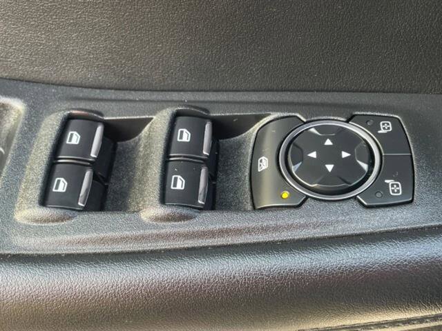 Used 2024 Ford Edge SEL image 16