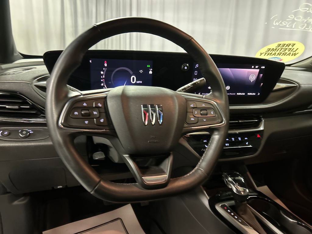 Used 2024 Buick Envista Avenir image 15