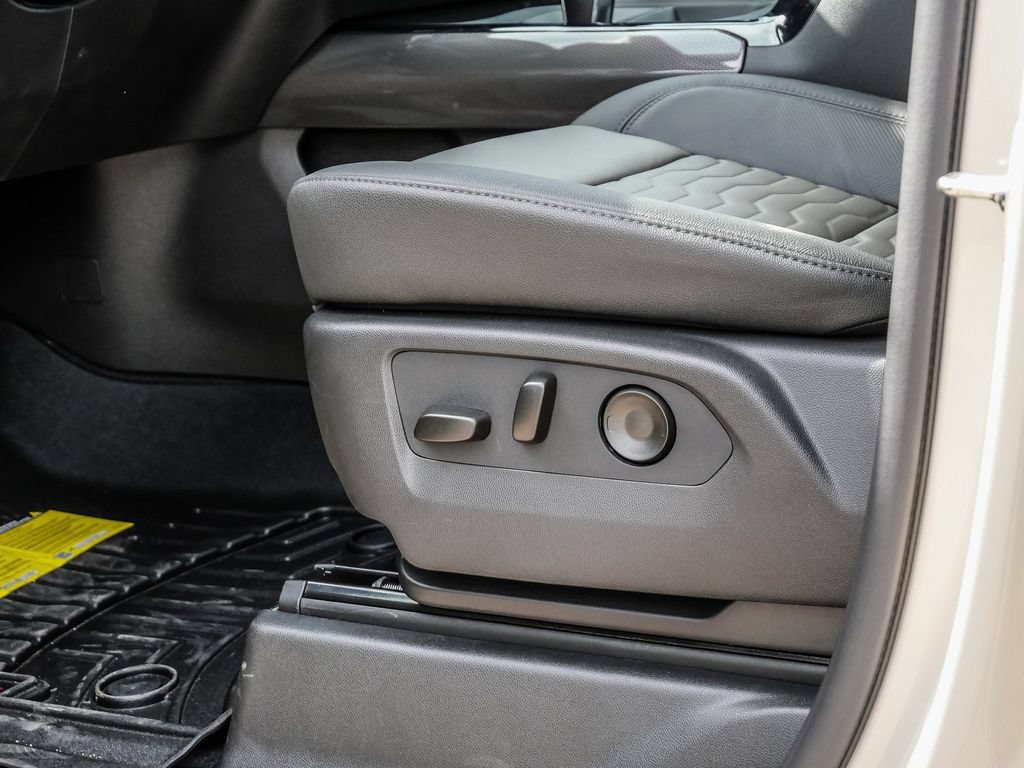 New 2026 Chevrolet Silverado 1500 ZR2 w/ Dark Appearance Package AWD/4WD image 65