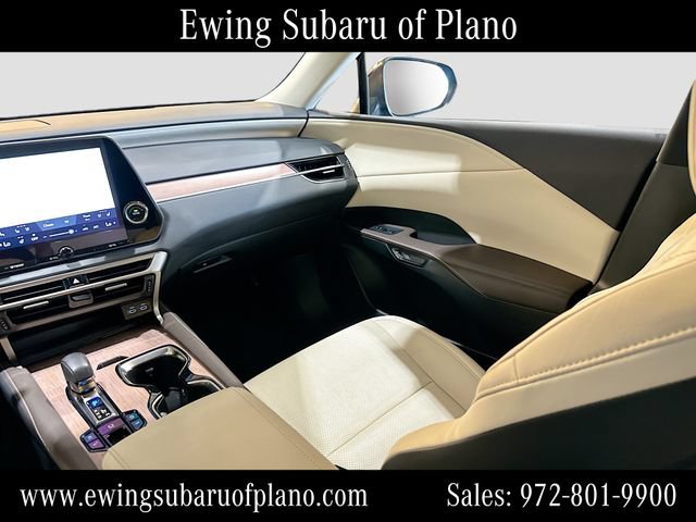 Used 2024 Lexus RX 350 Premium w/ Accessory Package AWD/4WD image 25