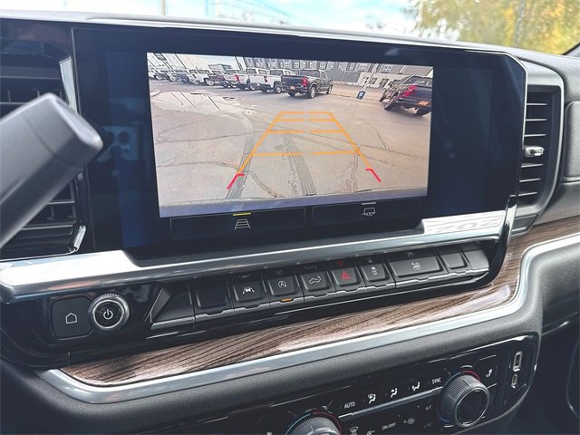 Used 2022 Chevrolet Silverado 1500 RST w/ Protection Package image 15