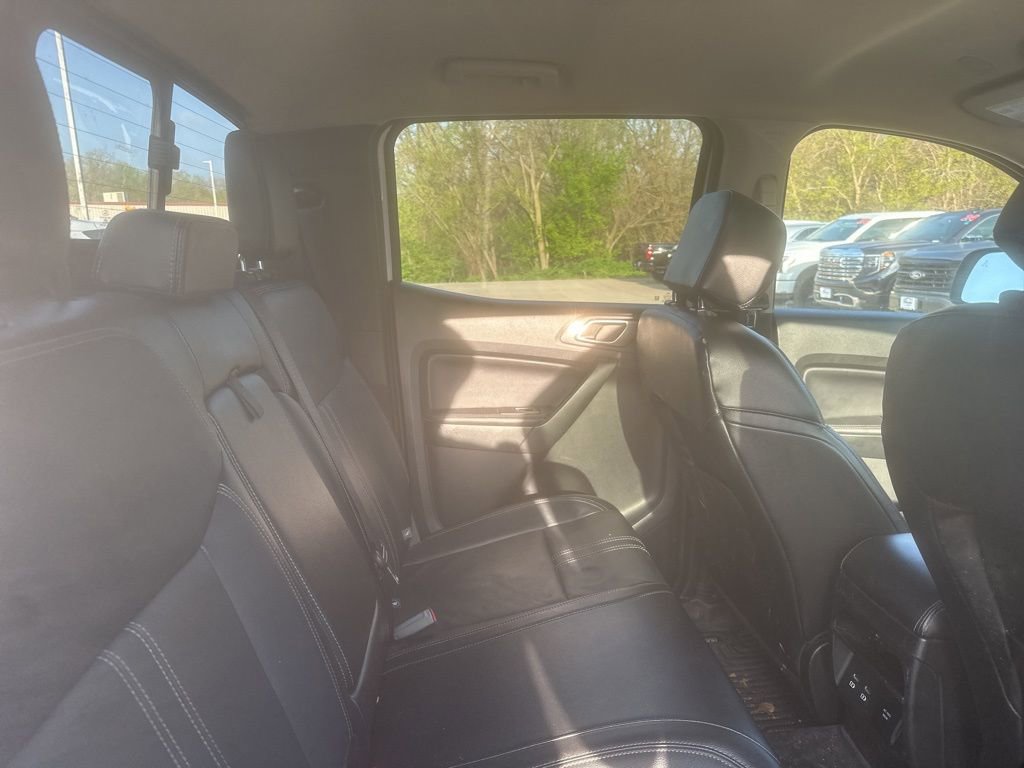Used 2019 Ford Ranger Lariat w/ Black Appearance Package image 12