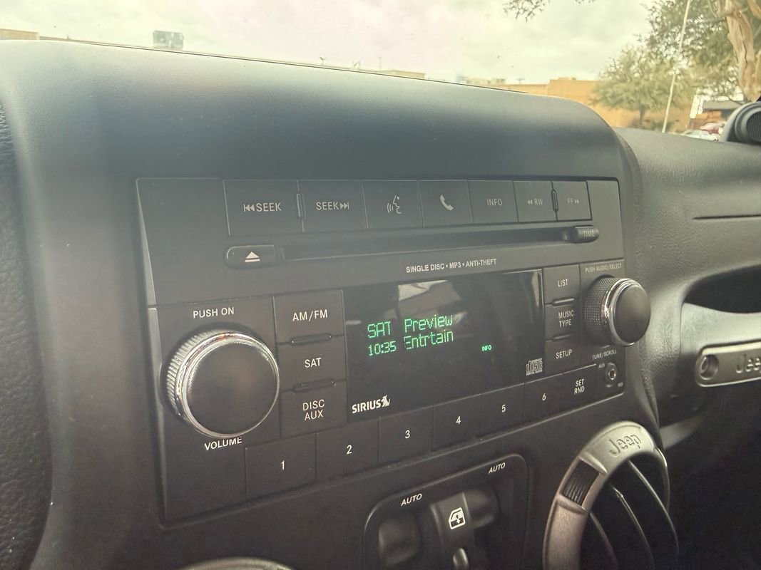 Used 2014 Jeep Wrangler Unlimited Sport w/ Quick Order Package 24S image 8