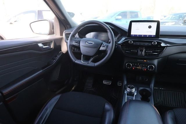 Certified 2024 Ford Escape ST-Line image 21