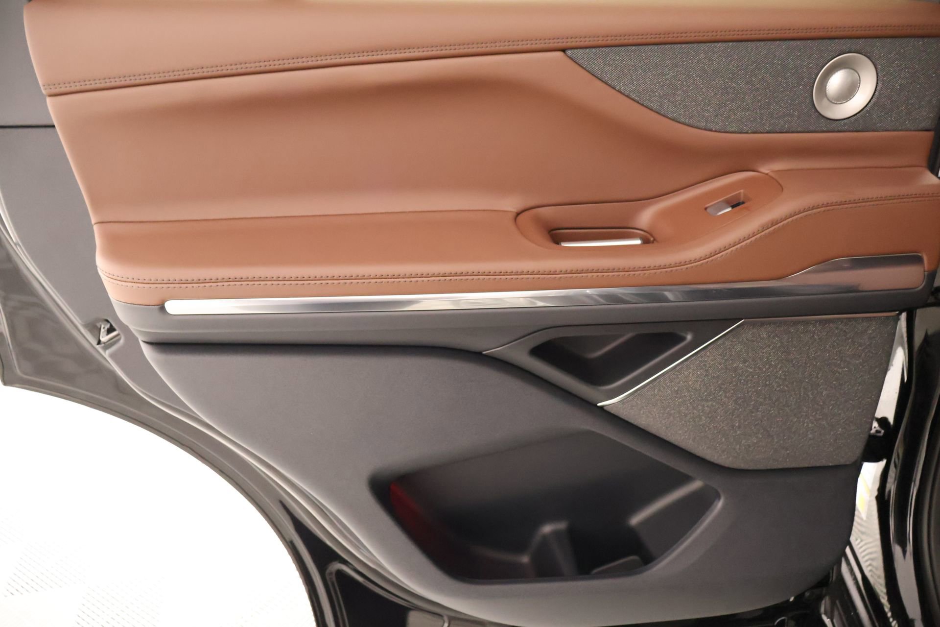 New 2026 Lincoln Navigator Reserve image 19