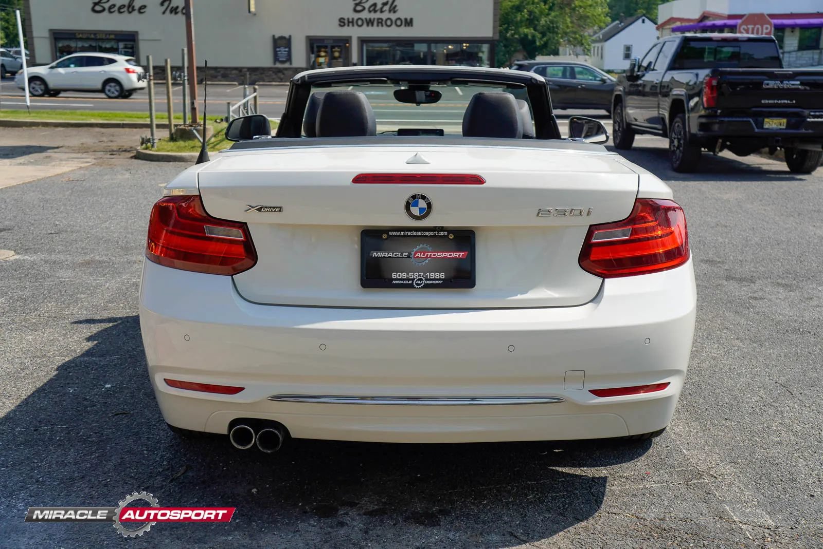 Used 2017 BMW 230i xDrive Convertible AWD/4WD image 5