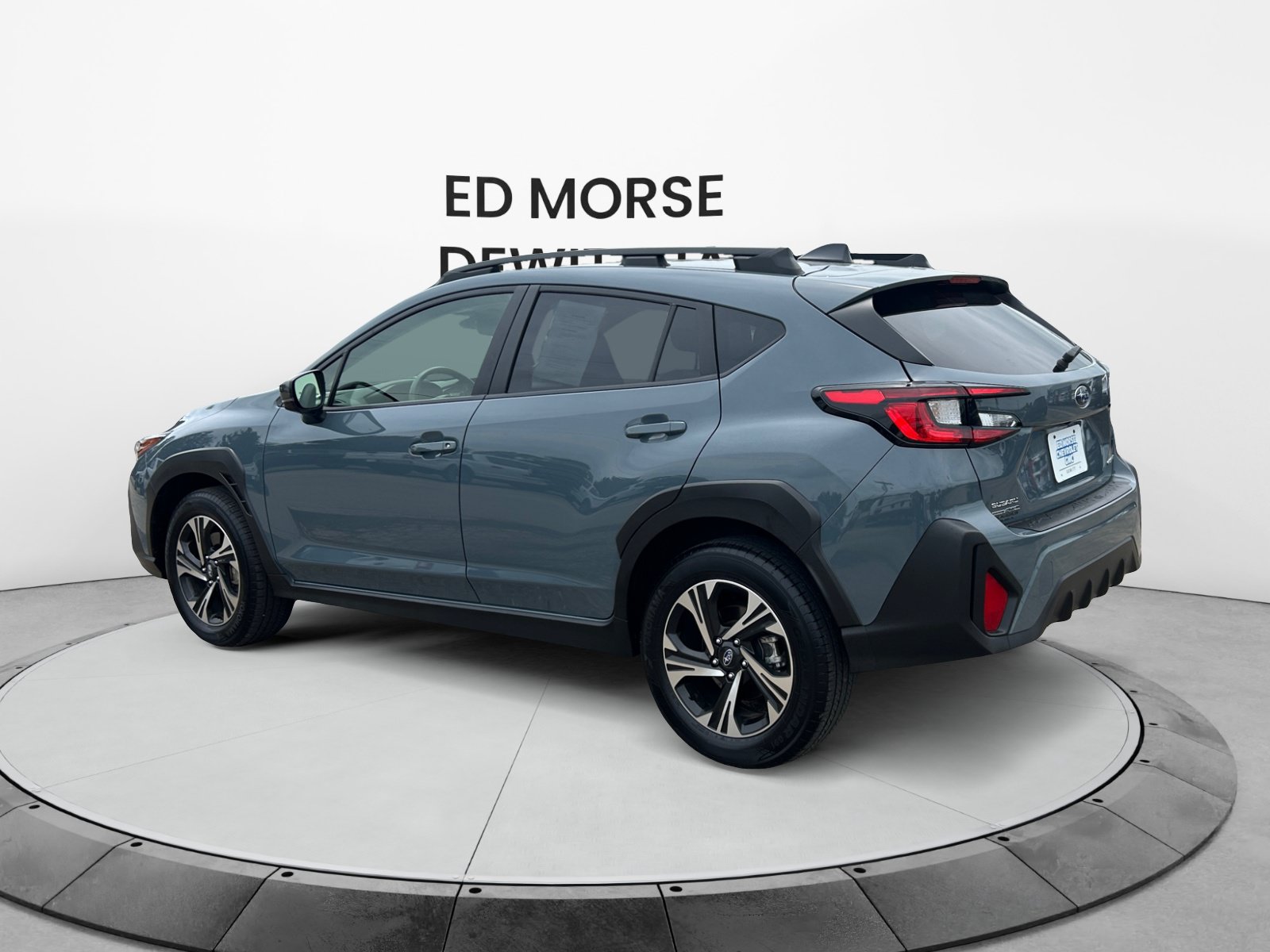 Used 2024 Subaru Crosstrek 2.0i Premium AWD/4WD image 3