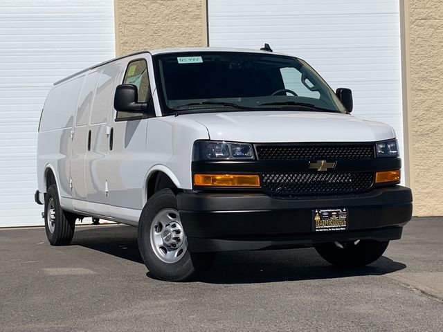 New 2025 Chevrolet Express 2500 Extended image 2