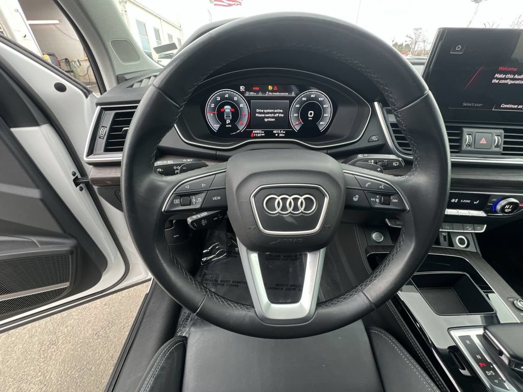 Used 2024 Audi Q5 2.0T Premium Plus AWD/4WD image 16