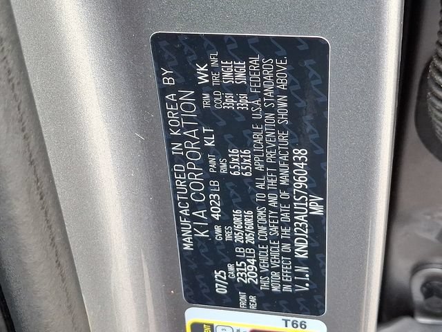 Used 2025 Kia Soul LX w/ LX Technology Package FWD image 26