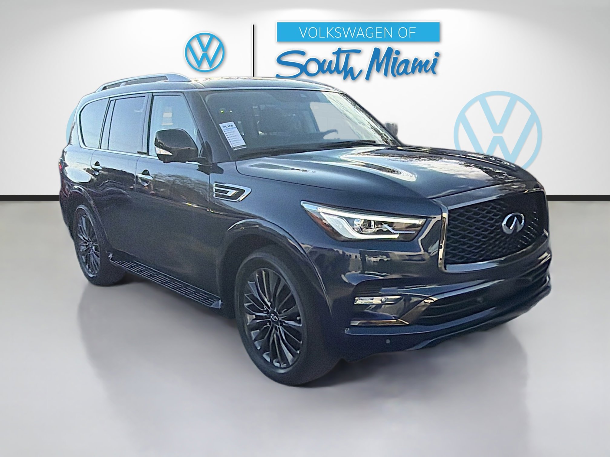 Used 2023 INFINITI QX80 Premium Select w/ Cargo Package RWD image 1
