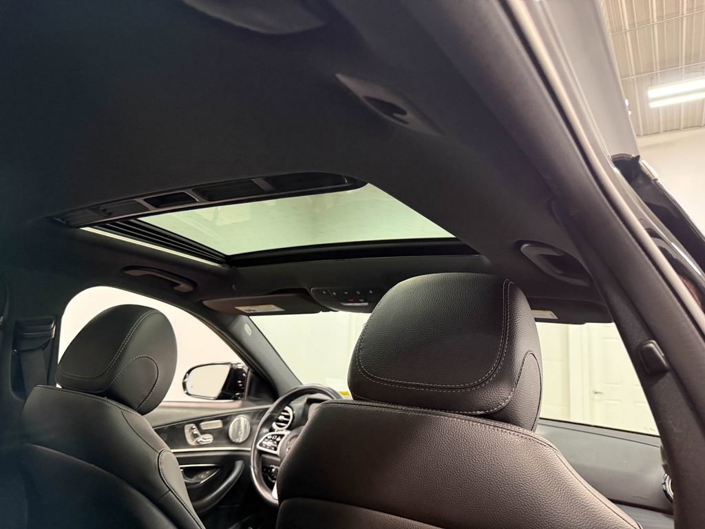 Used 2019 Mercedes-Benz E 450 E 450 image 64