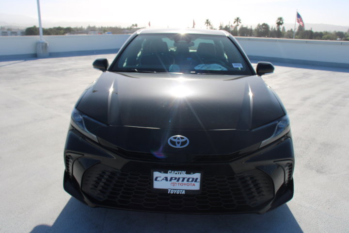 Certified 2025 Toyota Camry SE image 7