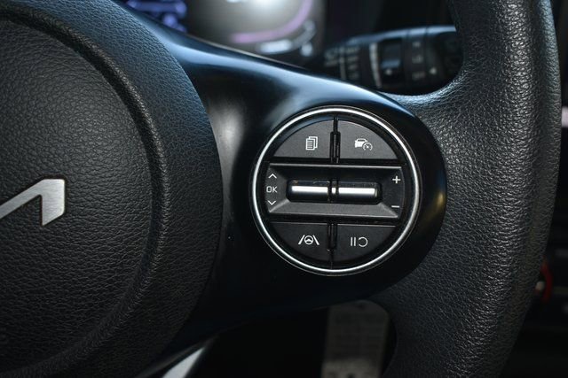 Used 2023 Kia Soul LX image 20