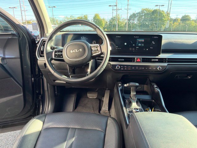 Used 2024 Kia Sorento S w/ Panoramic Sunroof Package AWD/4WD image 18