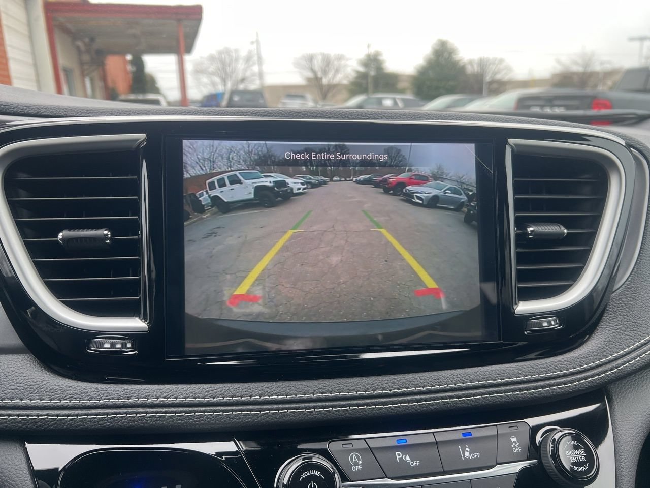 New 2026 Chrysler Pacifica Select w/ S Appearance Package FWD image 28