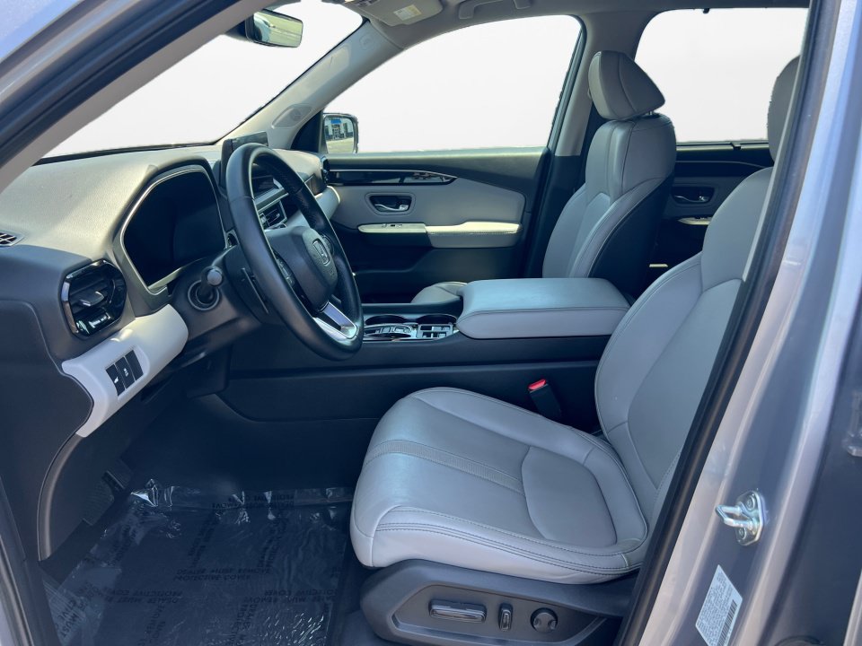 Certified 2023 Honda Pilot EX-L image 9