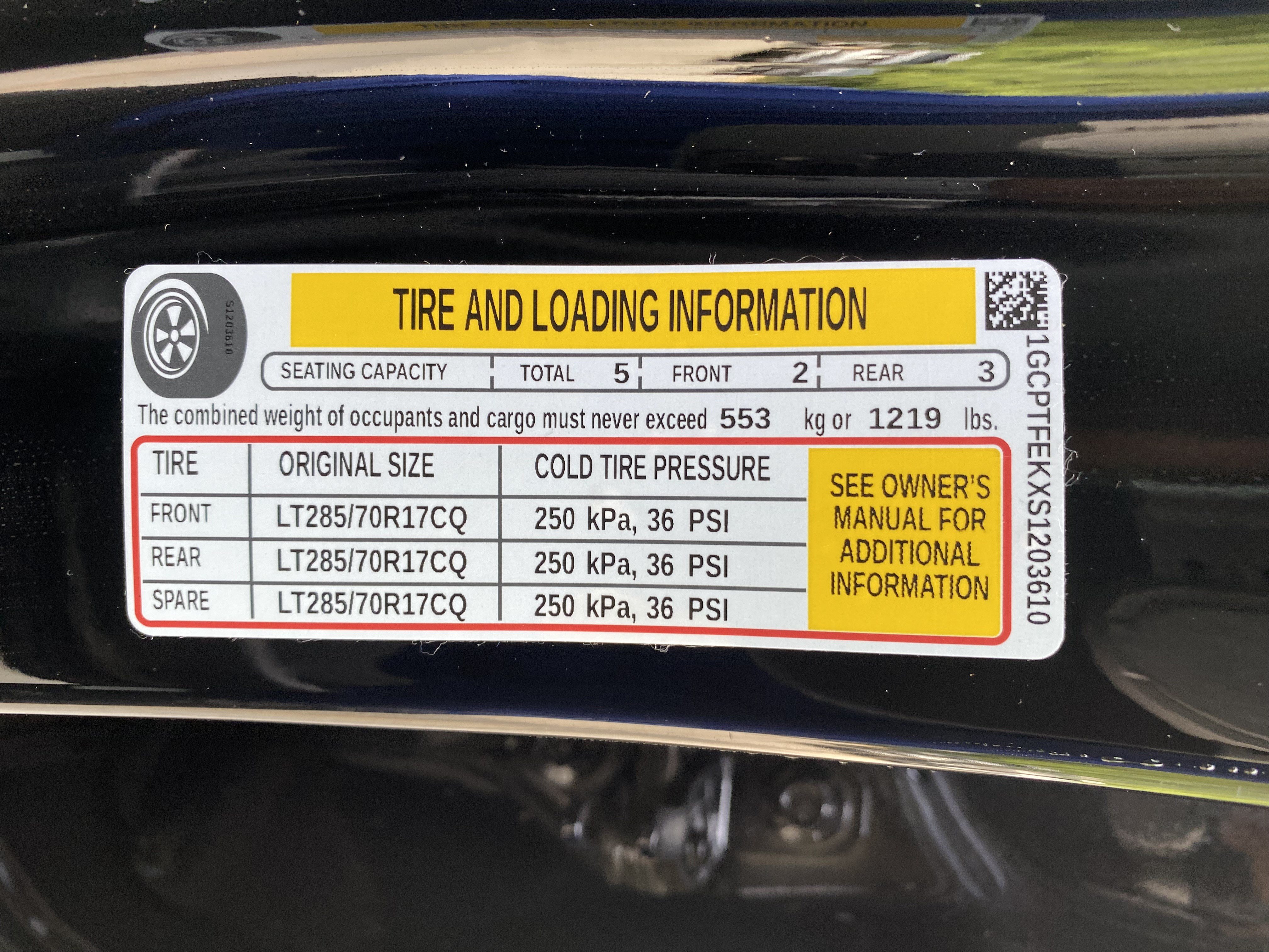 Used 2025 Chevrolet Colorado ZR2 w/ Technology Package AWD/4WD image 38