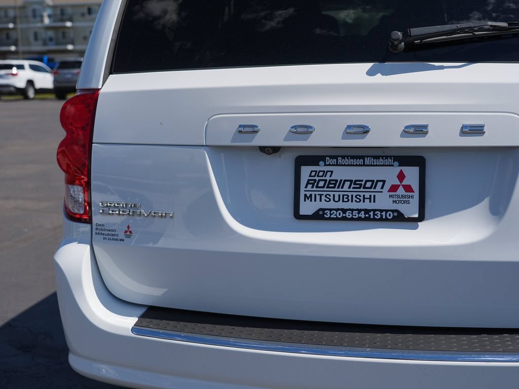 Used 2018 Dodge Grand Caravan SE w/ UConnect Hands-Free Group FWD image 10