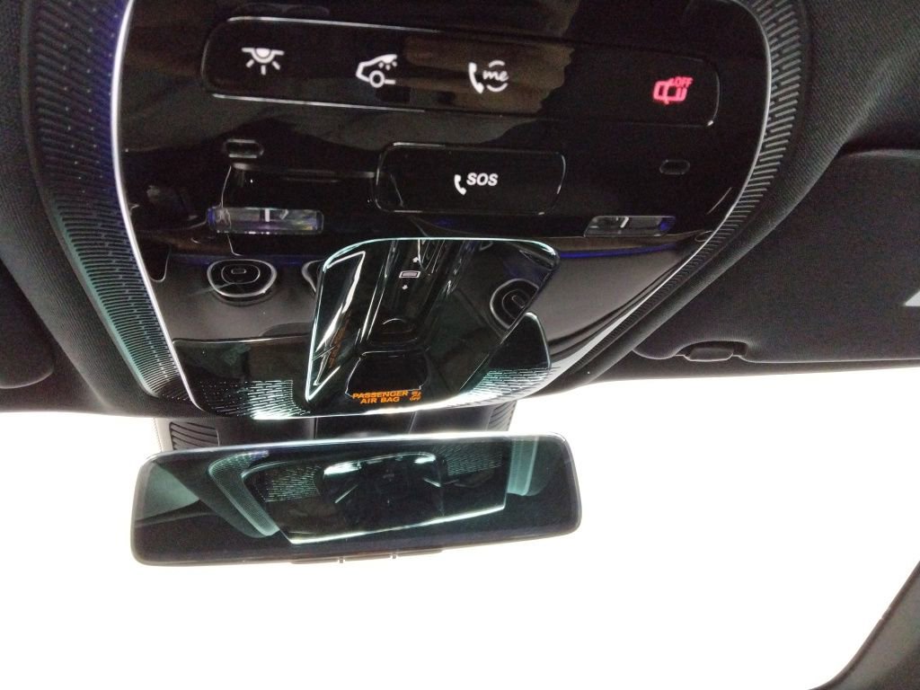 Used 2025 Mercedes-Benz C 300 4MATIC Sedan image 27