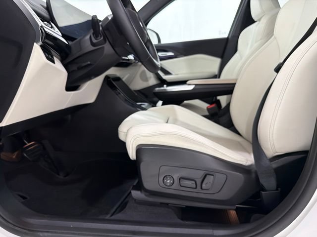 Used 2026 BMW X1 xDrive28i w/ Convenience Package AWD/4WD image 14