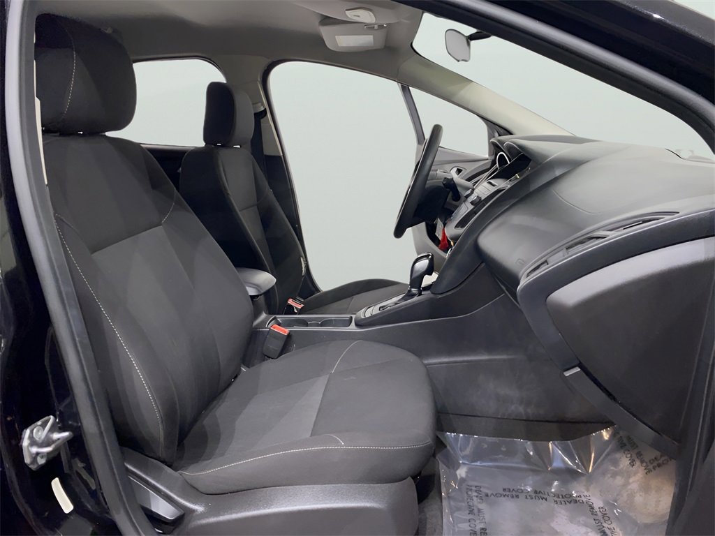 Used 2015 Ford Focus SE image 11