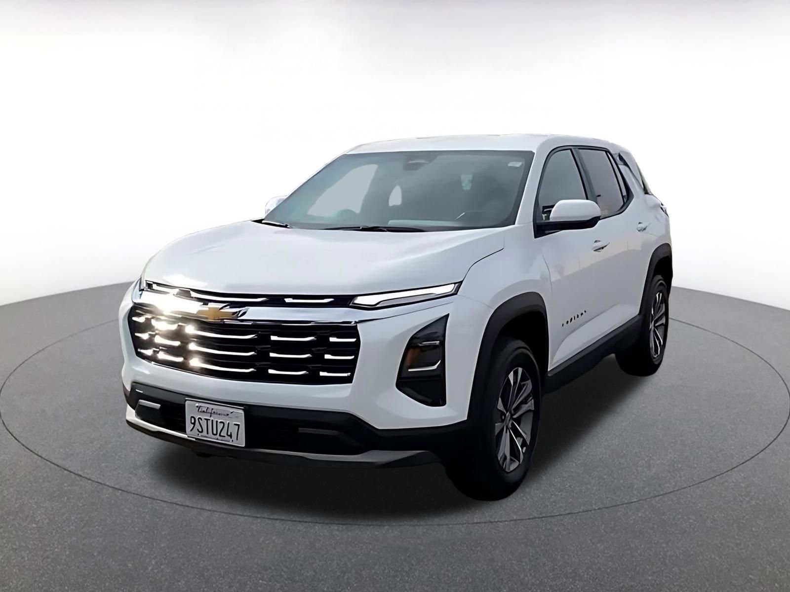 Used 2025 Chevrolet Equinox LT image 7