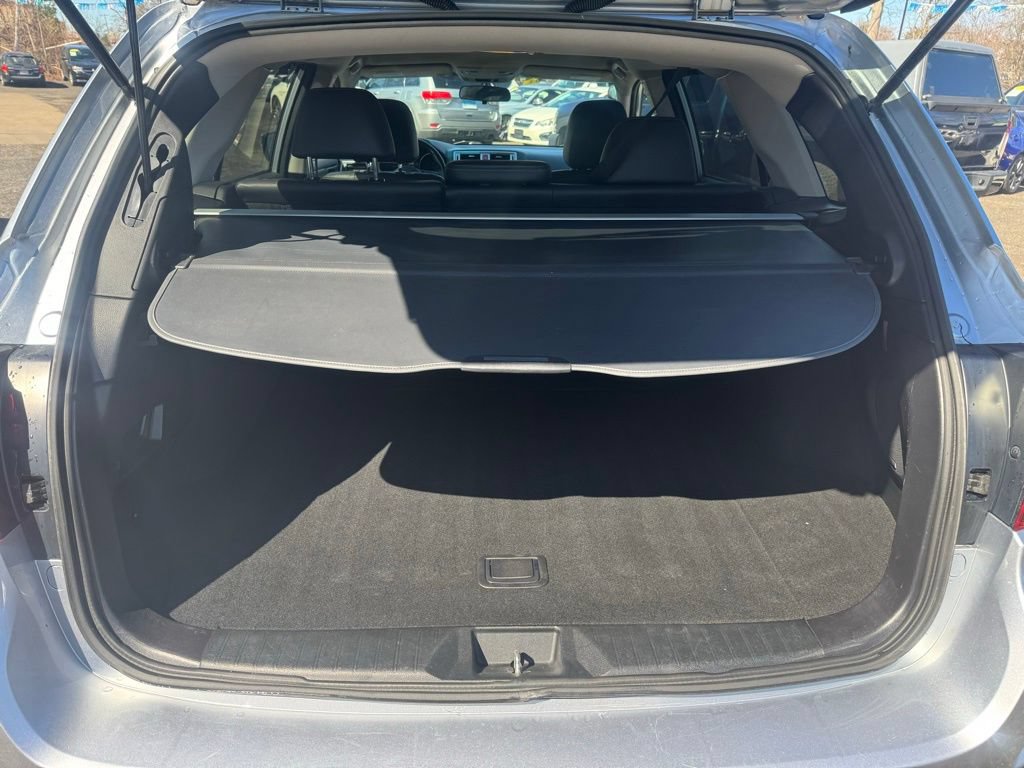 Used 2016 Subaru Outback 2.5i Limited AWD/4WD image 21