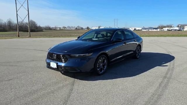 Certified 2025 Honda Accord EX-L image 3