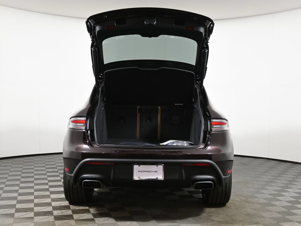 New 2026 Porsche Macan AWD/4WD image 42