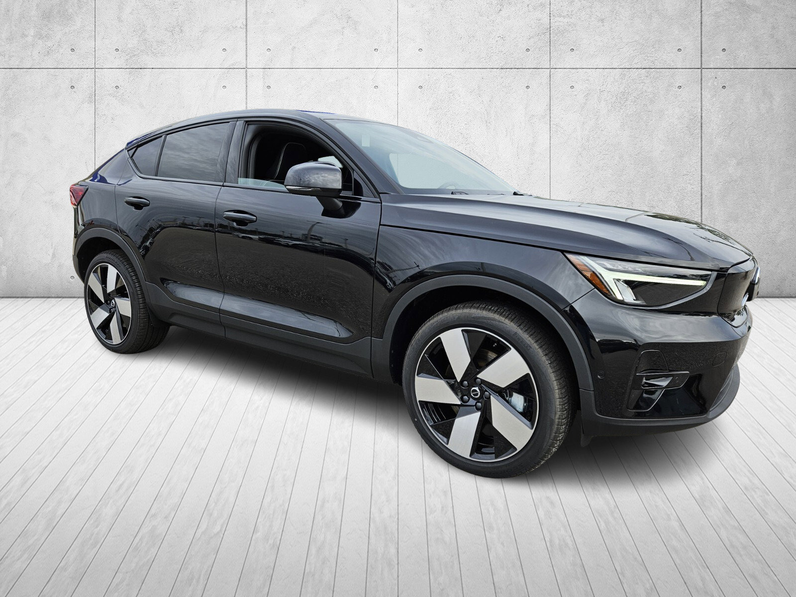 New 2024 Volvo C40 P8 Recharge Plus w/ Climate Package