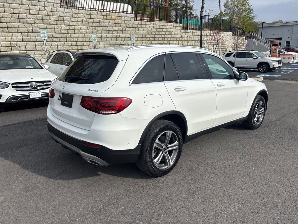 Used 2022 Mercedes-Benz GLC 300 4MATIC image 4