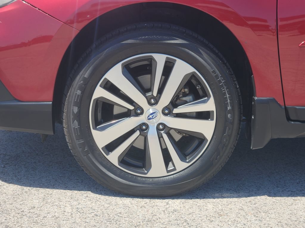 Used 2018 Subaru Outback 2.5i Limited AWD/4WD image 8