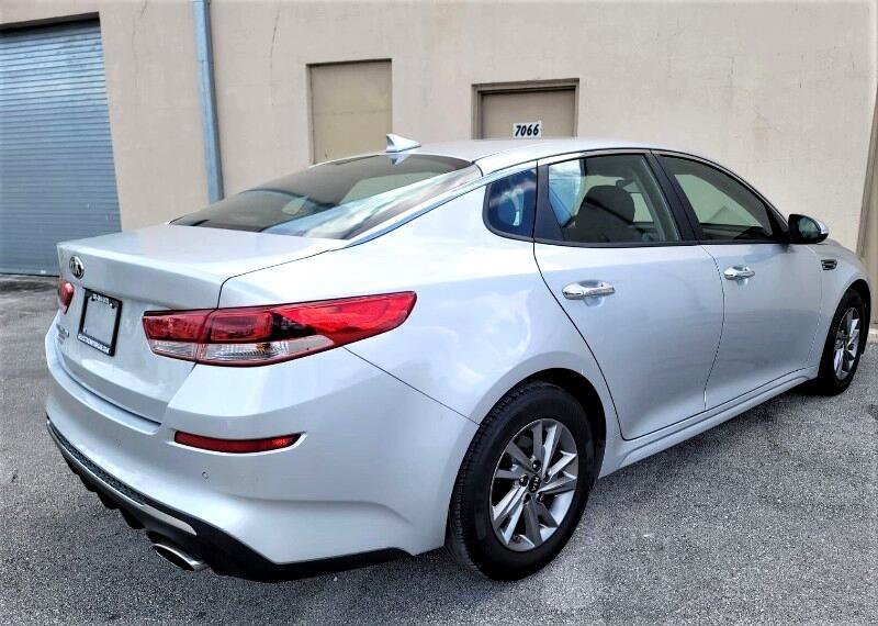 Used 2019 Kia Optima LX FWD image 10