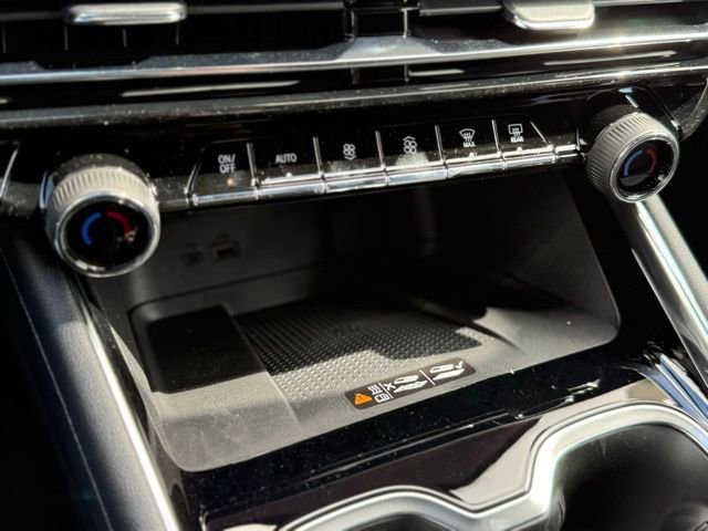 New 2026 Chevrolet Traverse Z71 w/ Enhanced Driving Package image 25