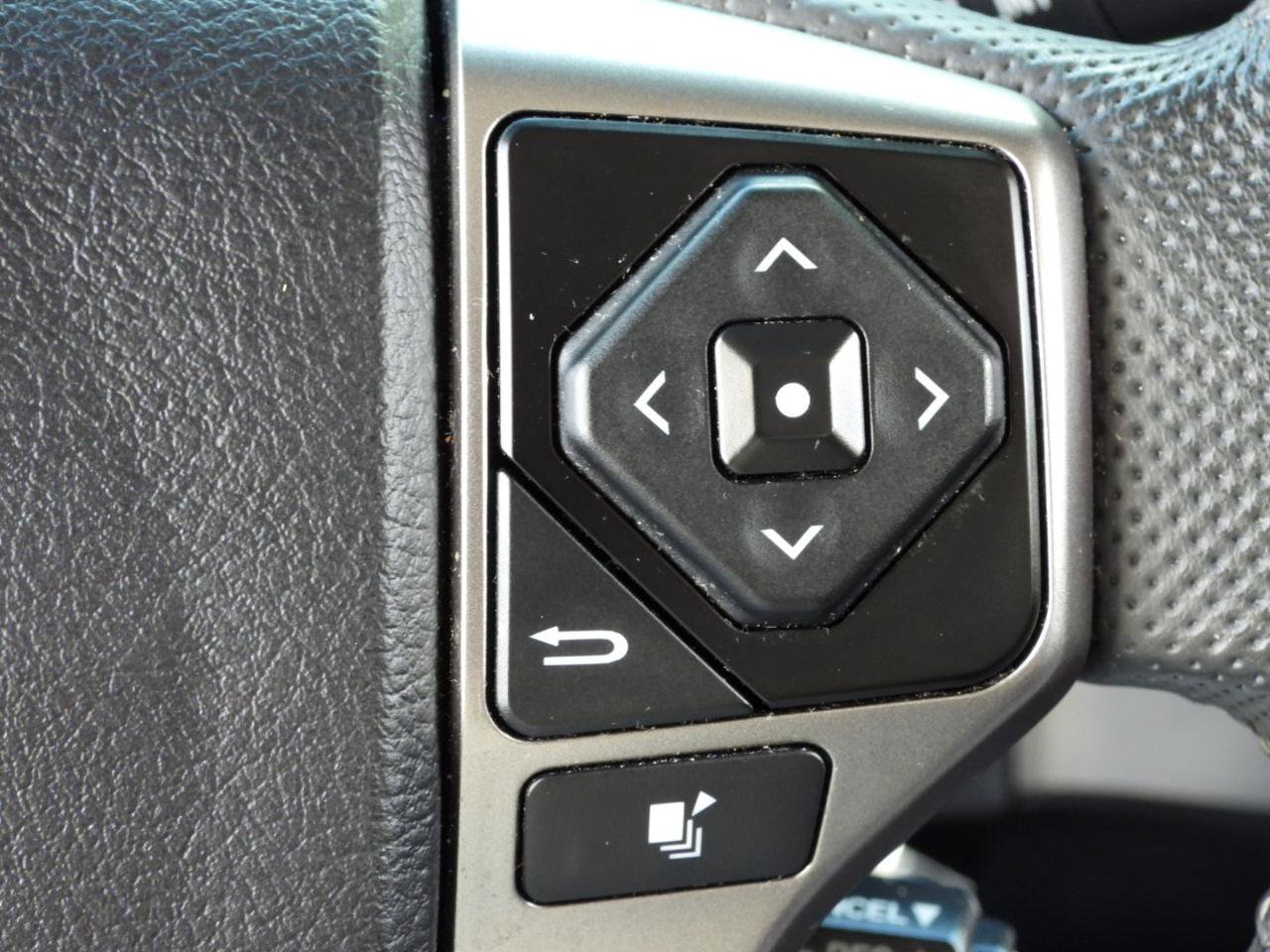 Used 2022 Toyota Tacoma SR5 RWD image 87