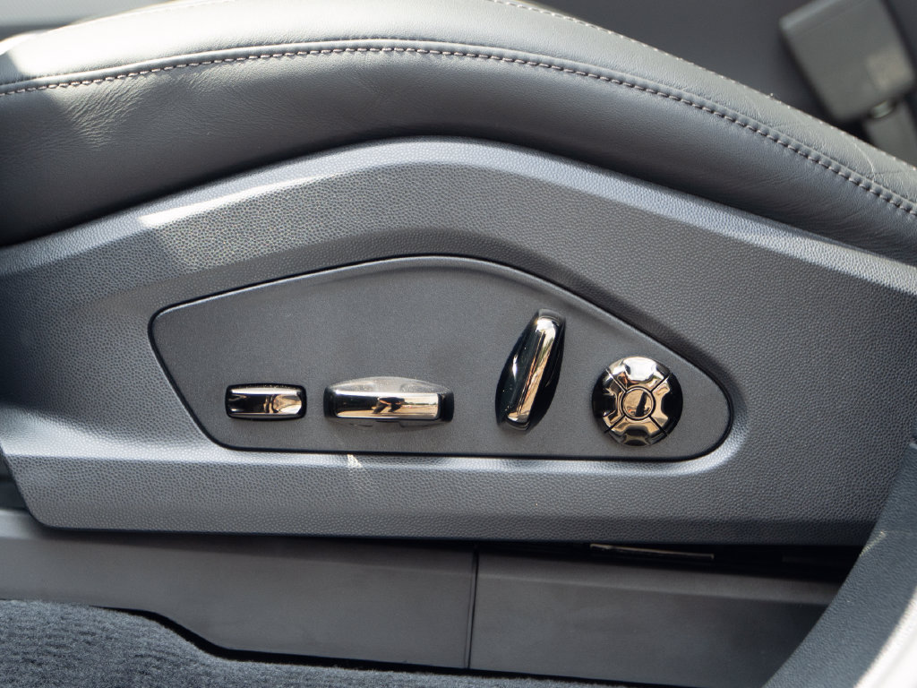 New 2026 Porsche Cayenne Electric AWD/4WD image 21