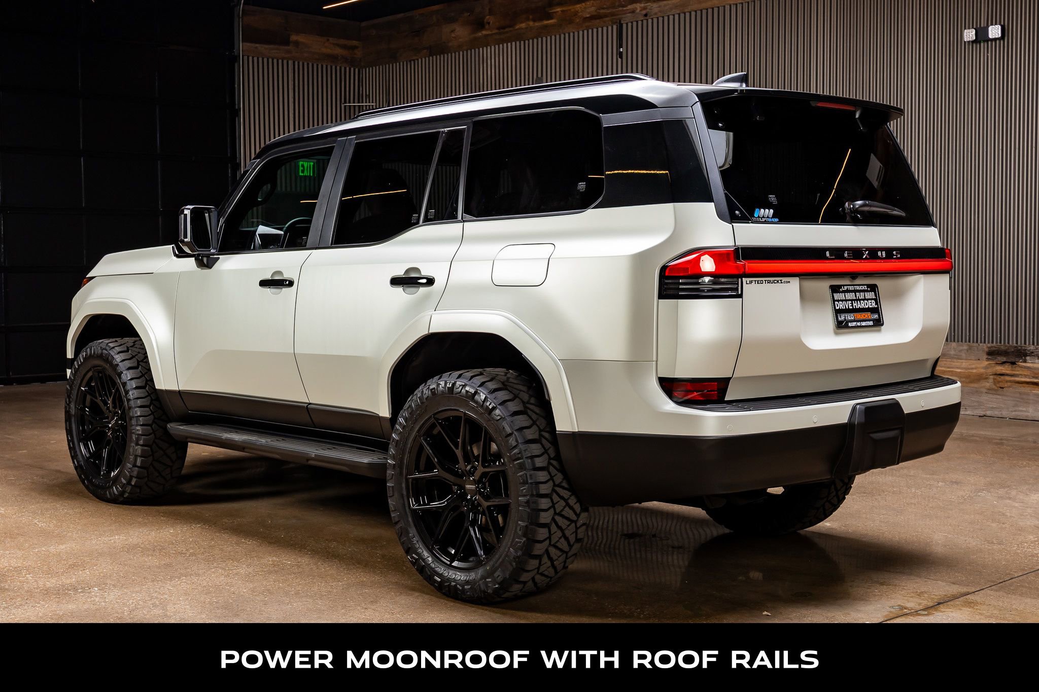 Used 2025 Lexus GX 550 w/ Accessory Package (2T) image 7