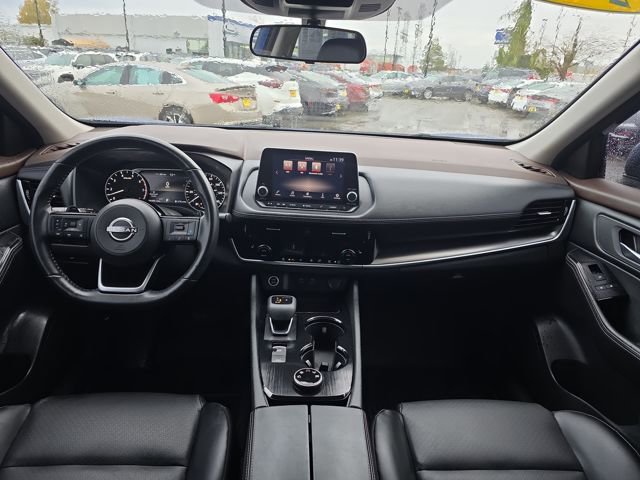 Used 2023 Nissan Rogue SV w/ SV Premium Package image 12