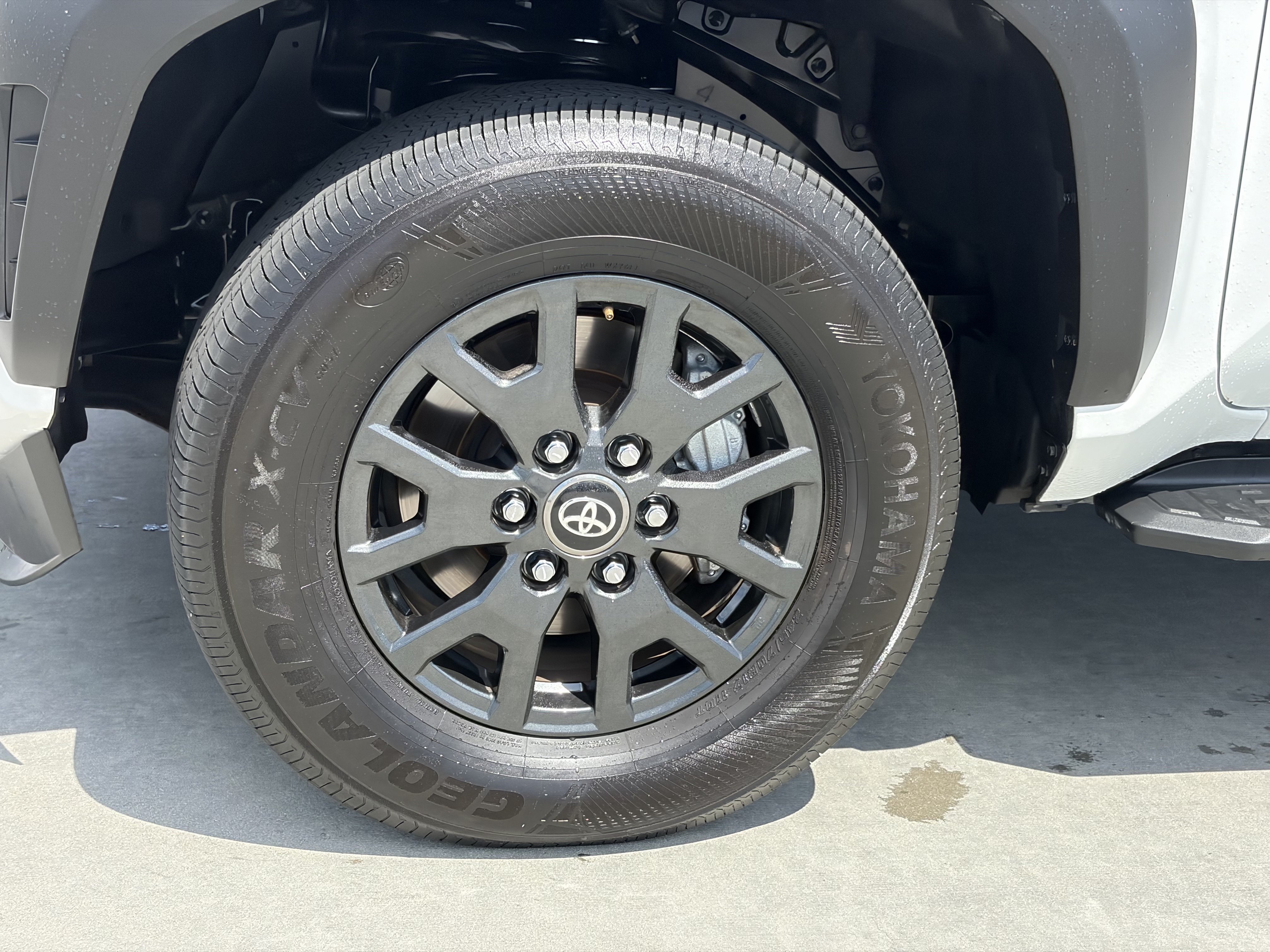 Certified 2025 Toyota 4Runner SR5 AWD/4WD image 8