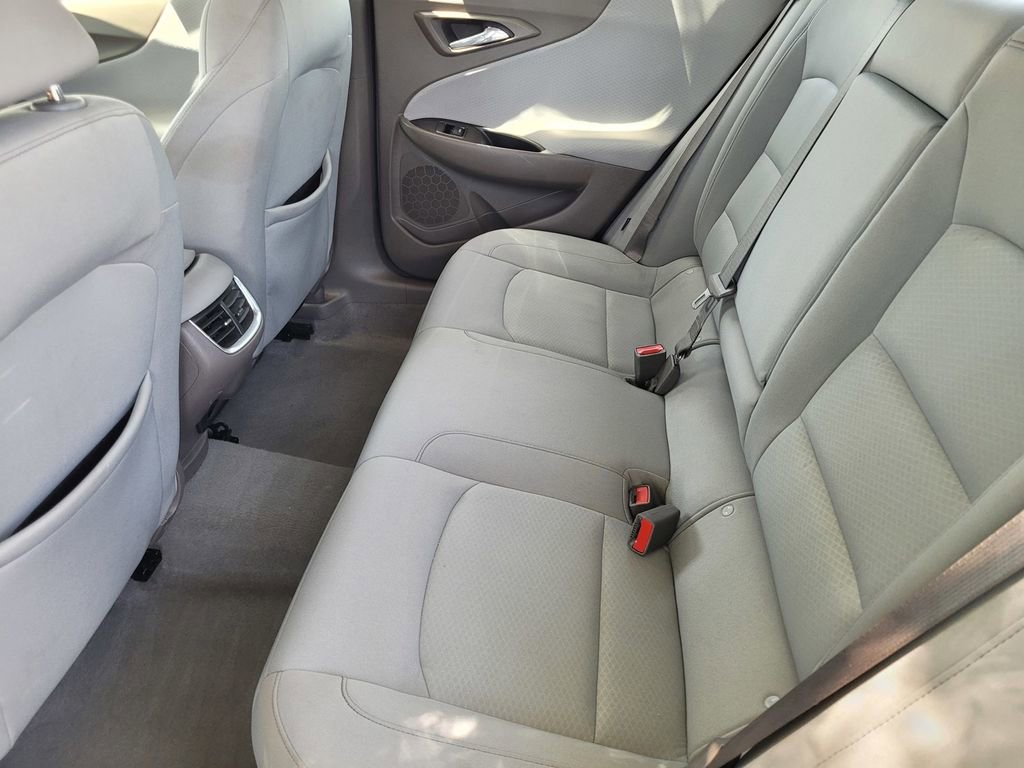 Used 2022 Chevrolet Malibu LT image 14