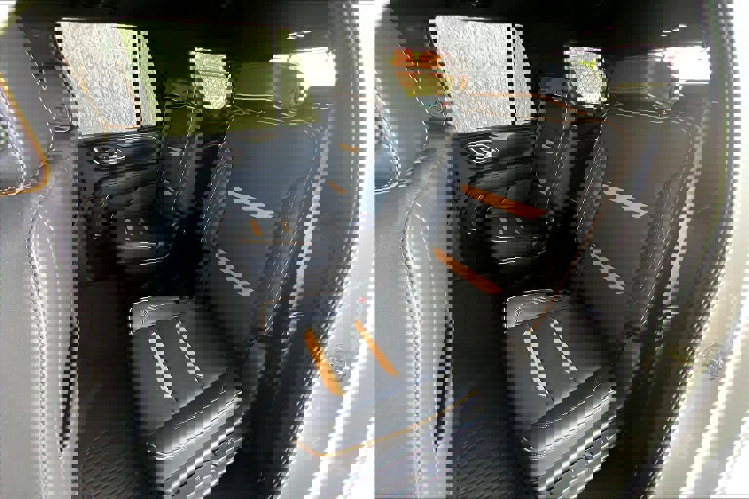 Used 2024 GMC Yukon AT4 w/ AT4 Premium Package image 20