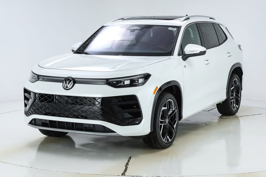New 2026 Volkswagen Tiguan SEL R-Line AWD/4WD image 40
